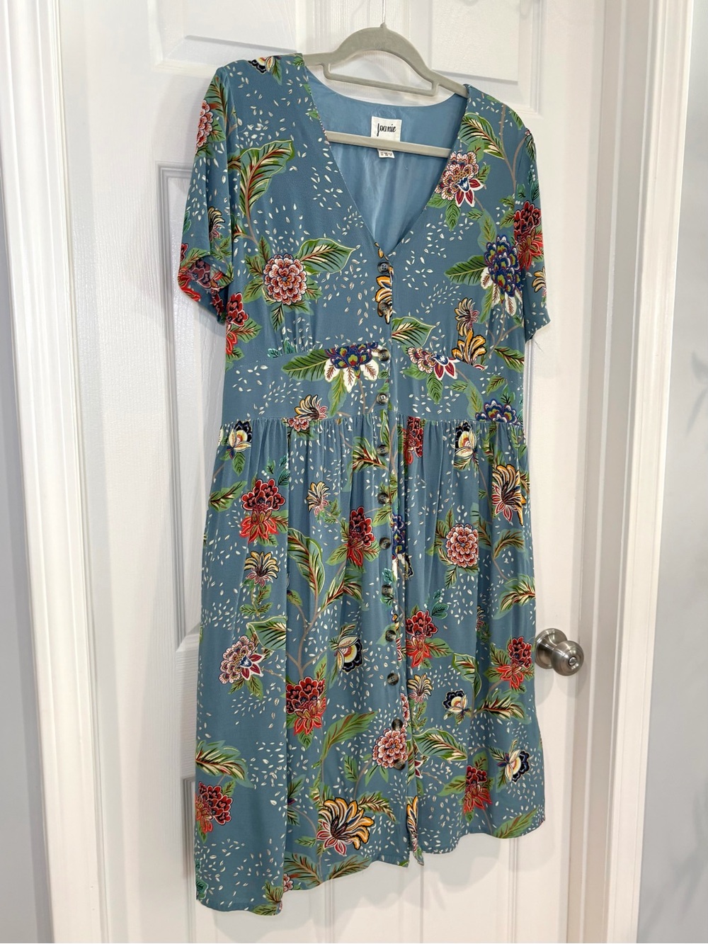 Joanie Blue Floral V-Neck Button-Front Midi Dress US 12 Pockets Vintage Inspired - Picture 4 of 13